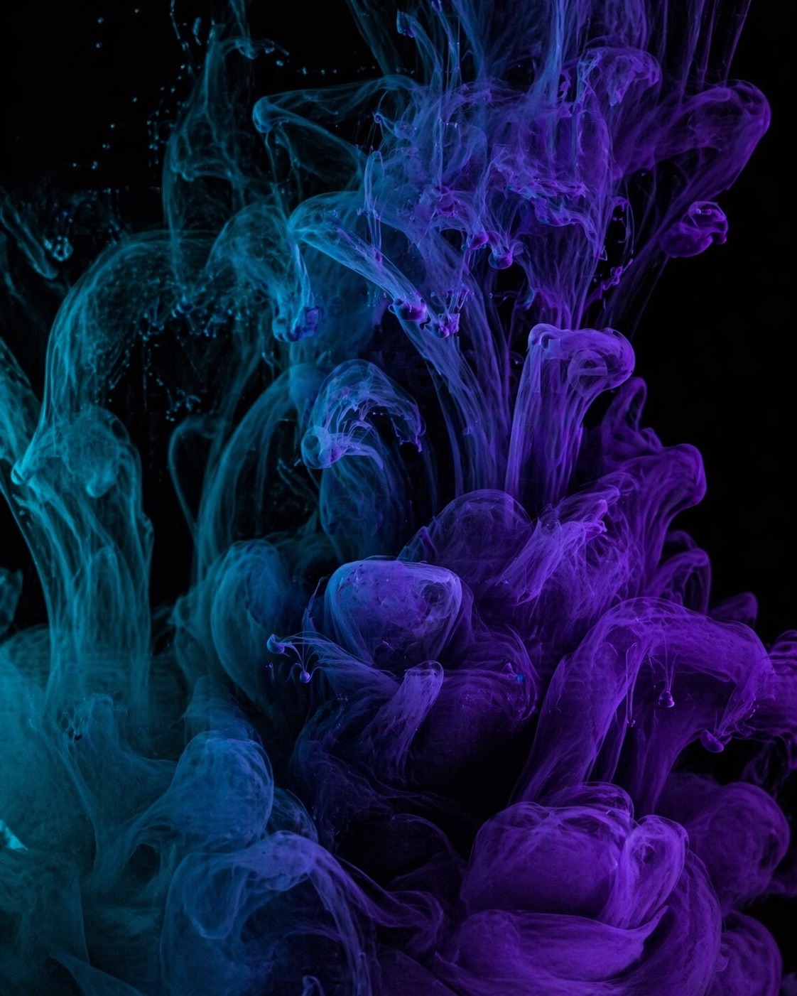 Abstract ink texture representing the planning and brand work in a Shopify to Squarespace migration.
